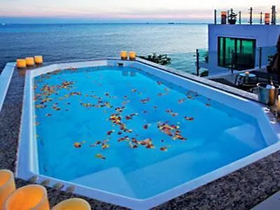 Dream Luxury Beachfront Villa